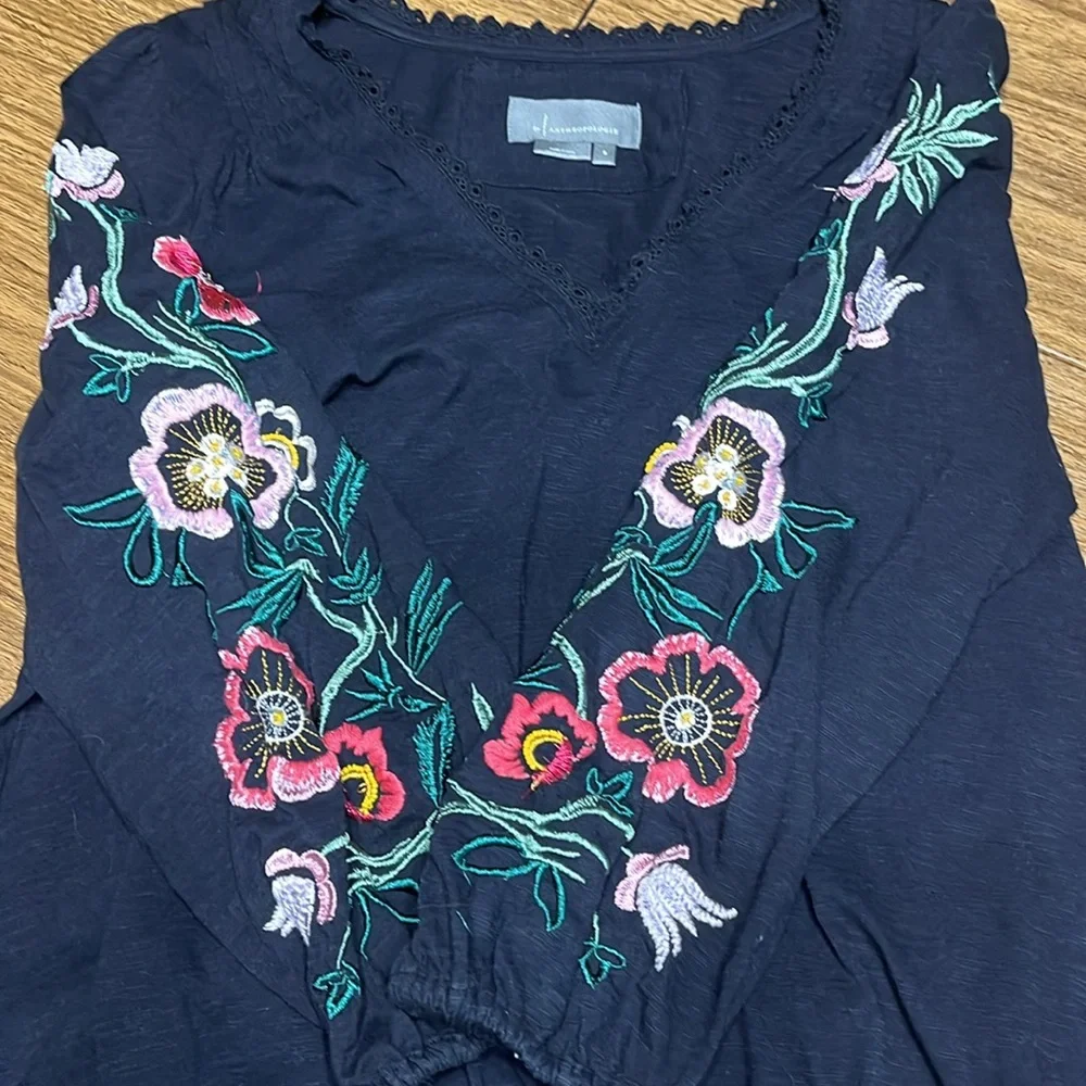 Anthropologie Navy Lace Trim Top with embroidery - Picture 4 of 6